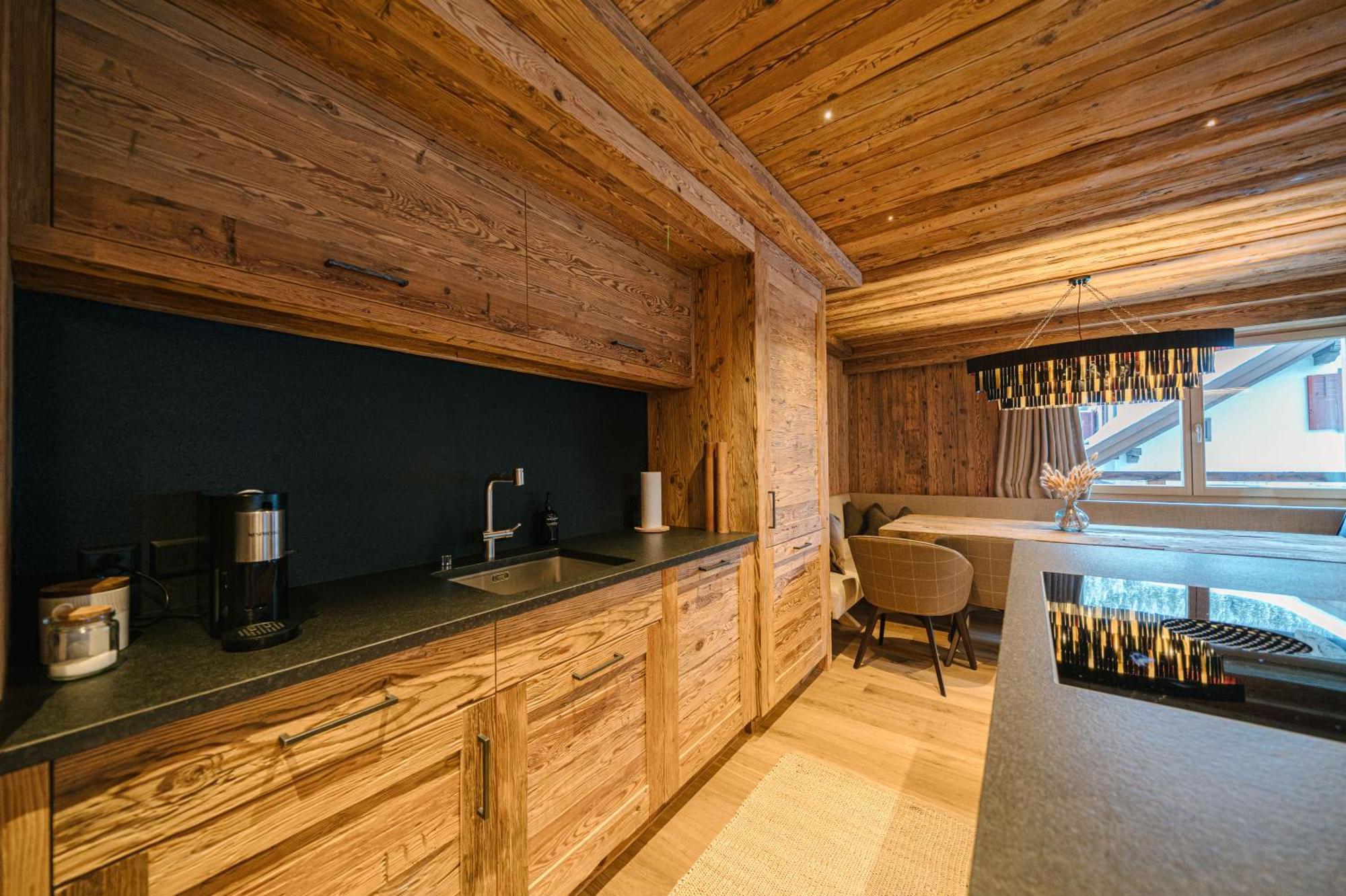 Seven Alpina Boutique Hotel Klosters Bilik gambar
