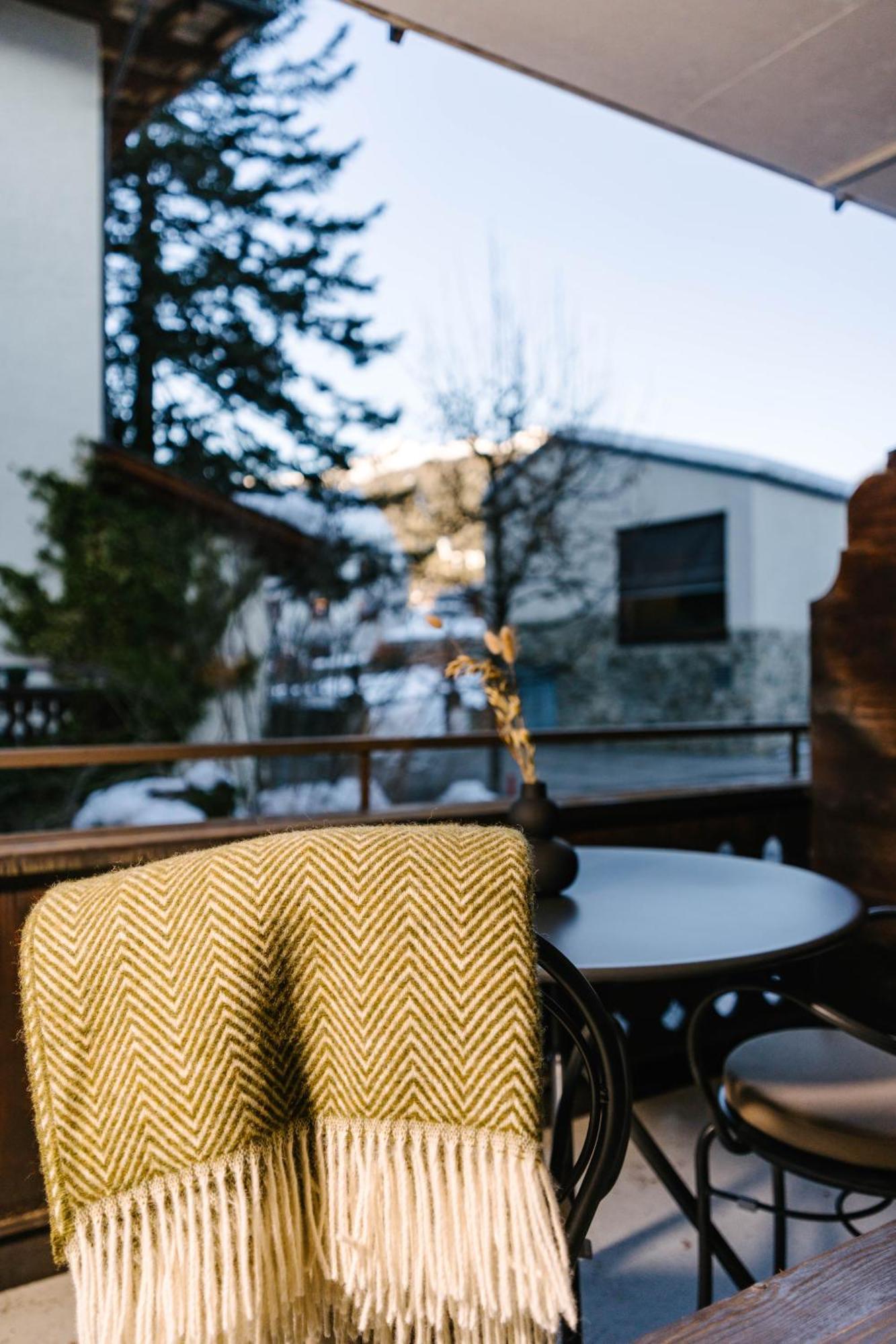 Seven Alpina Boutique Hotel Klosters Bilik gambar